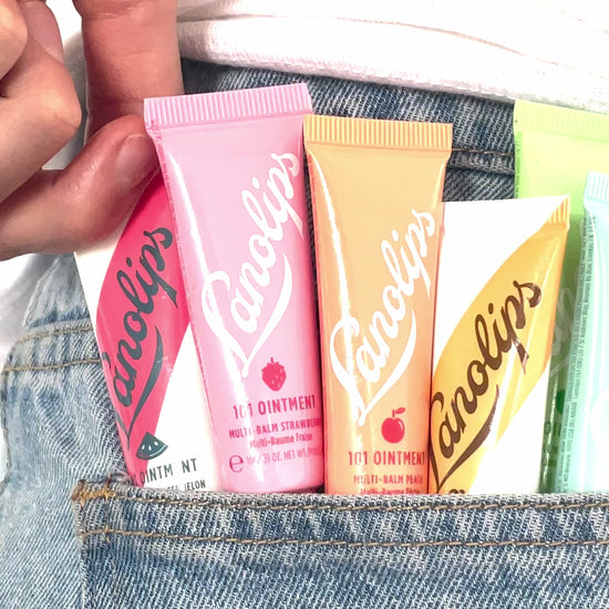 Video of Lanolips 101 Ointment Fruities. The 101 Ointment Frutiies comes in eight fruity flavours: Coconutter, Strawberry, Peach, Green Apple, Pear, Minty, Watermelon and Vanilla. Made with ultra-rich lanolin, infused with vitamin e and all-natural fruit extracts - it nourishes dry and chapped lips.