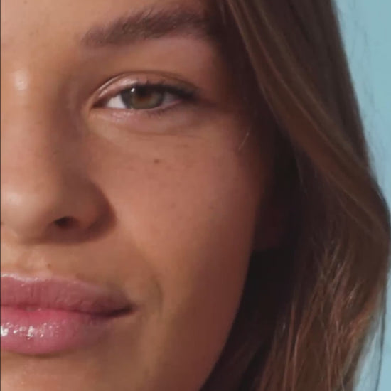 Video of model applying Lanolips Lemonaid Lip Treatment on her lips. A rich, creamy whipped lanolin lip treatment with lemon oil to naturally exfoliate, leaving lips fresh and moist.